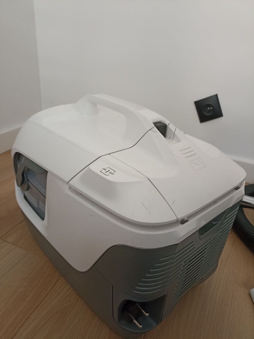 Odkurzacz Karcher DS 6000/ DS 6.000 używany