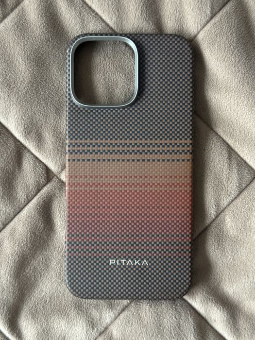 Чехол Pitaka на 16pro max