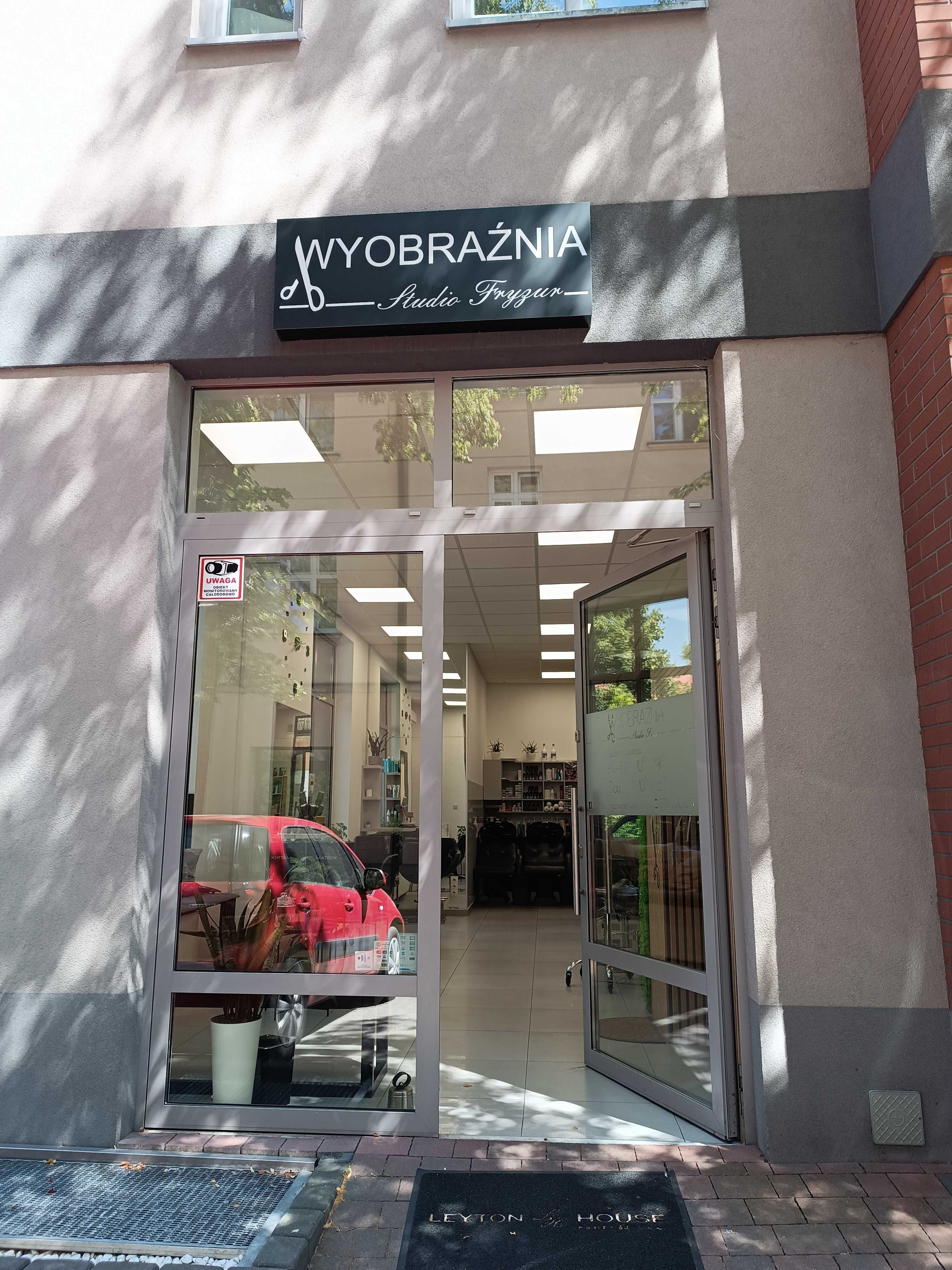 Odstąpię salon fryzjerski w centrum Wieliczki