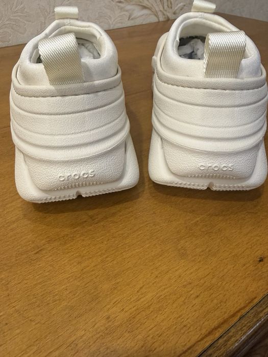 Мокасини Crocs жіночі