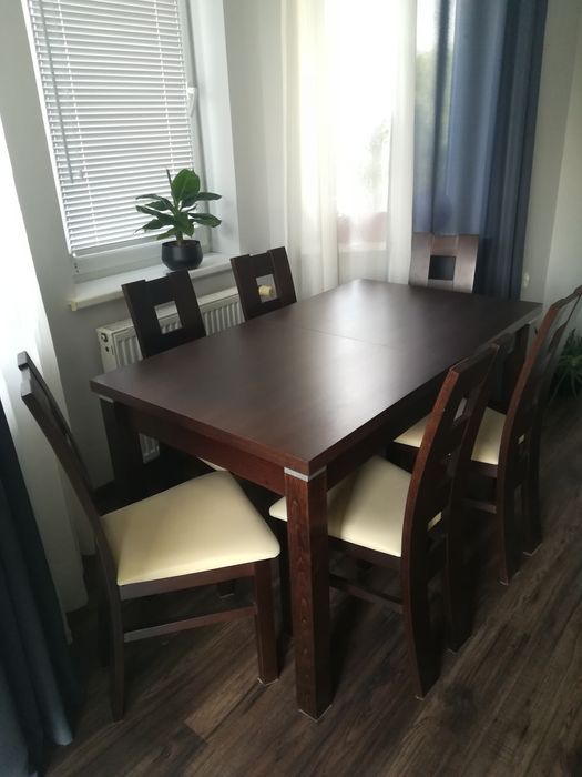Zestaw stół rozkładany + 6 krzeseł