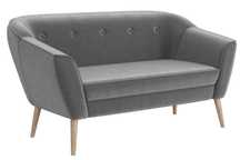 Sofa w stylu skandynawskim na drewnianych nóżkach do salonu DIMA
