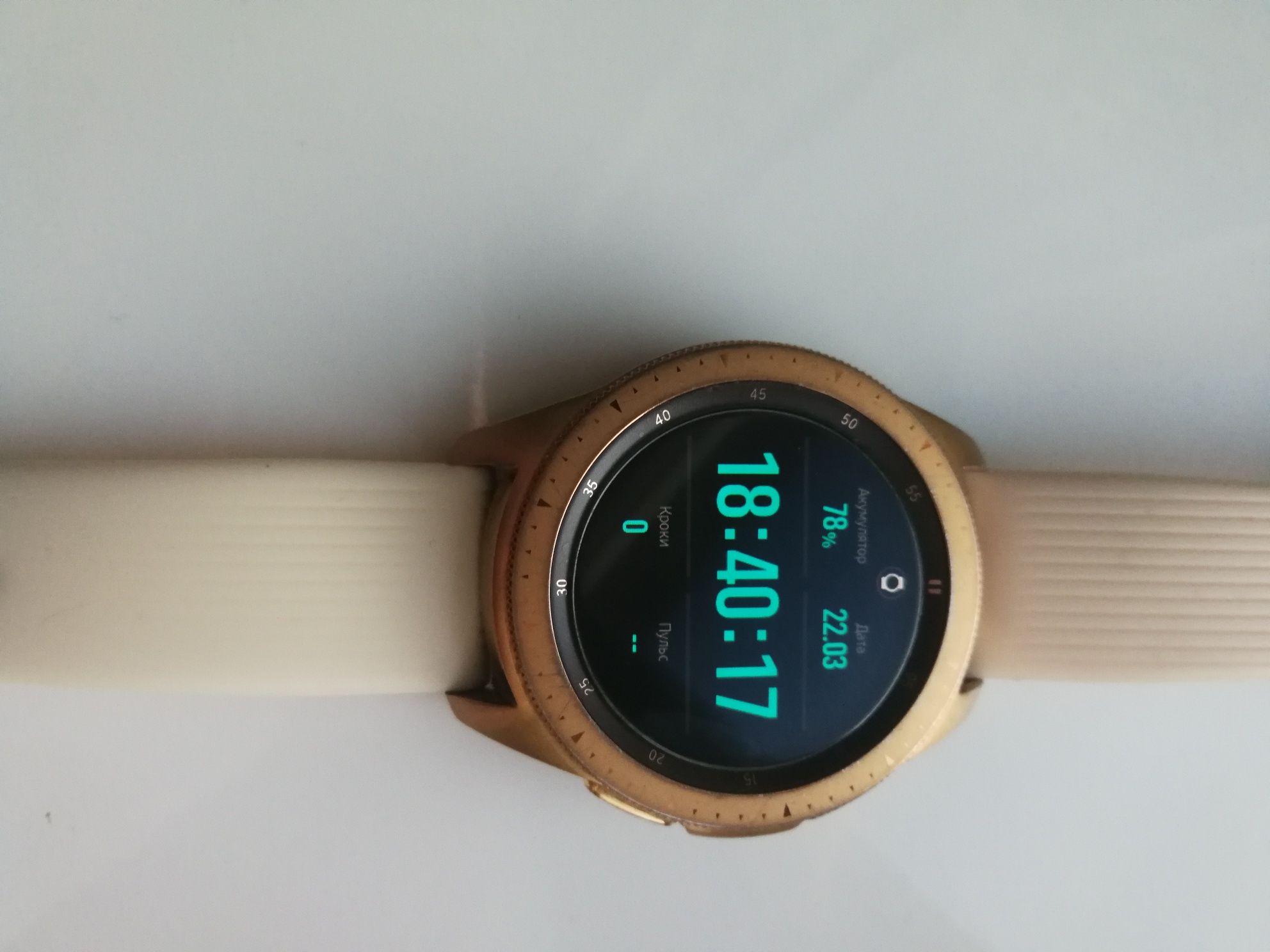 Смарт-годинник Samsung Galaxy Watch SM-R810 42mm Rose Gold.