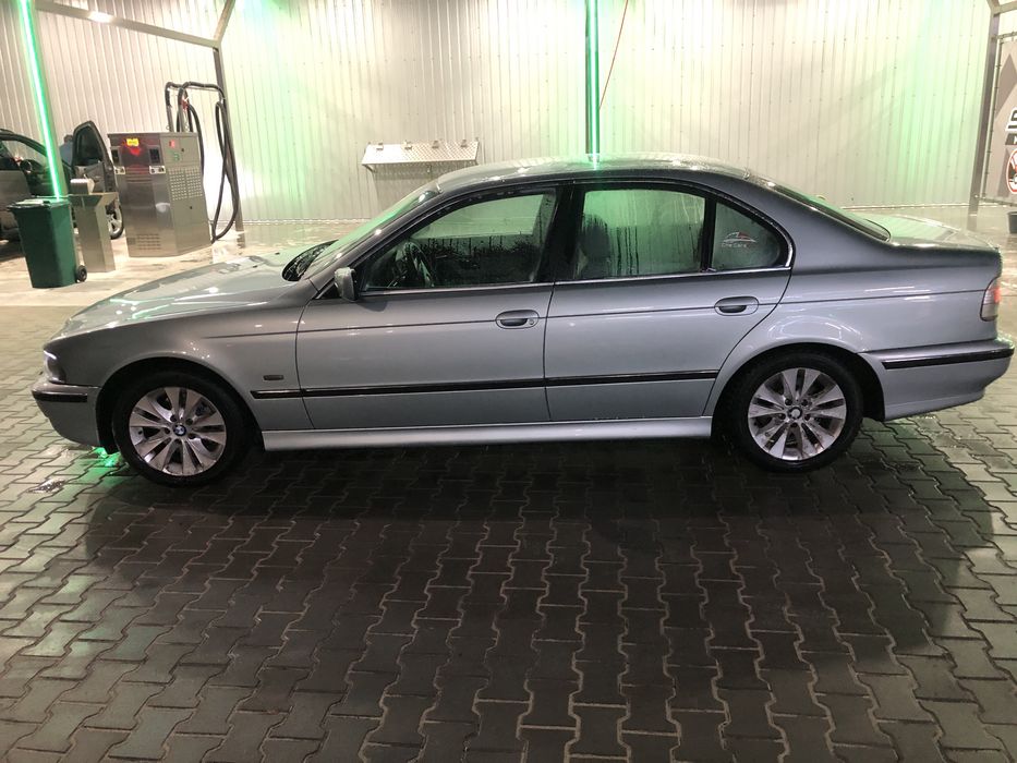 Продам Бмв е39 в гарному стані