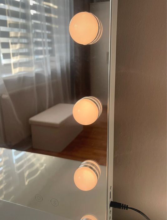 Lustro do makijażu LED w stylu Hollywood 800x580mm