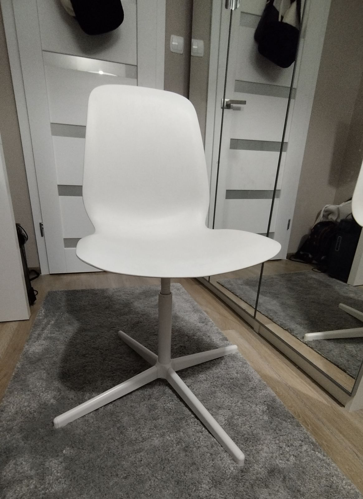 Sprzedam Krzesło Do Biurka IKEA