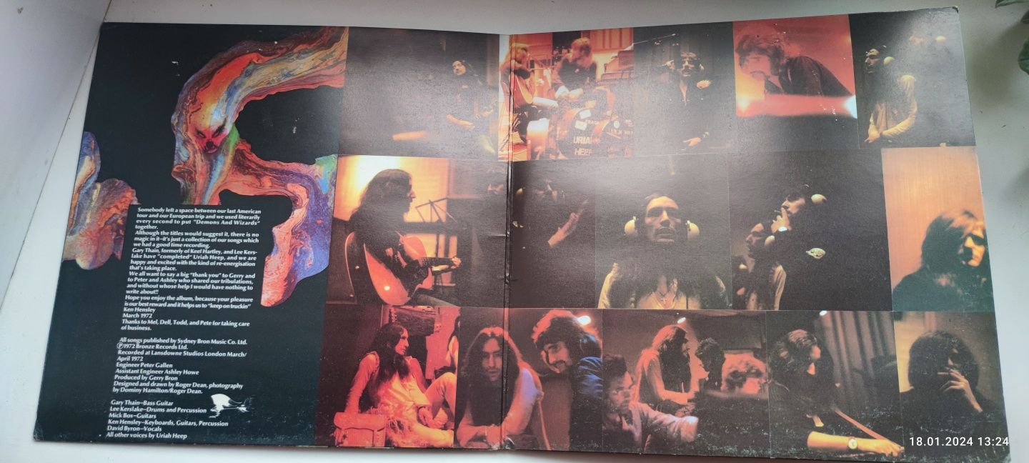 Продам пластинку Uriah Heep - Demons And Wizards  1972