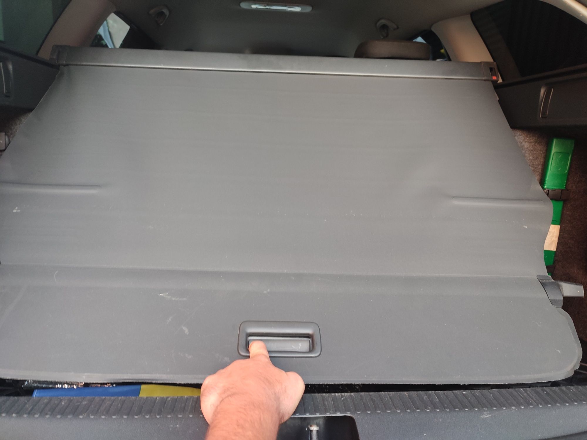 Шторка багажника volvo v60 18- 31462676