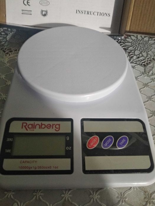 Кухонні електронні ваги