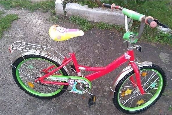 Продам дитячий велосипед Б/У.