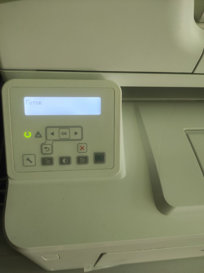 МФУ HP LaserJet Pro MFP M227sdn почти без наработки

(Принтер/С
