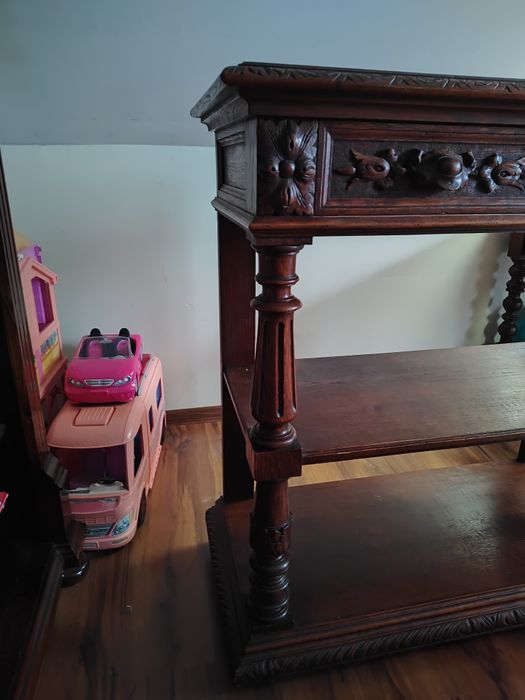 Pomocnik, stolik eklektyczny z blatem marmurowym