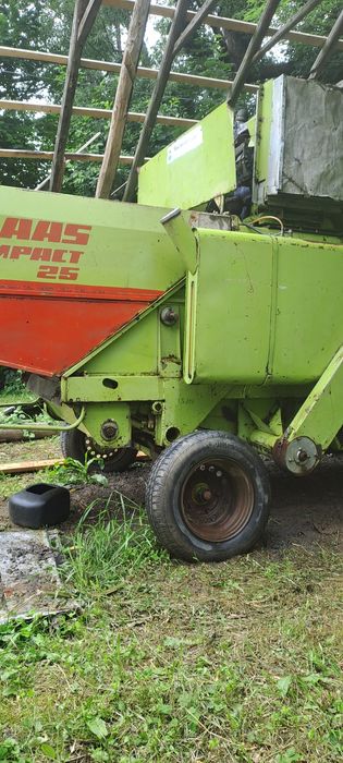 Продам комбайн Клас Компакт 25 терміново
