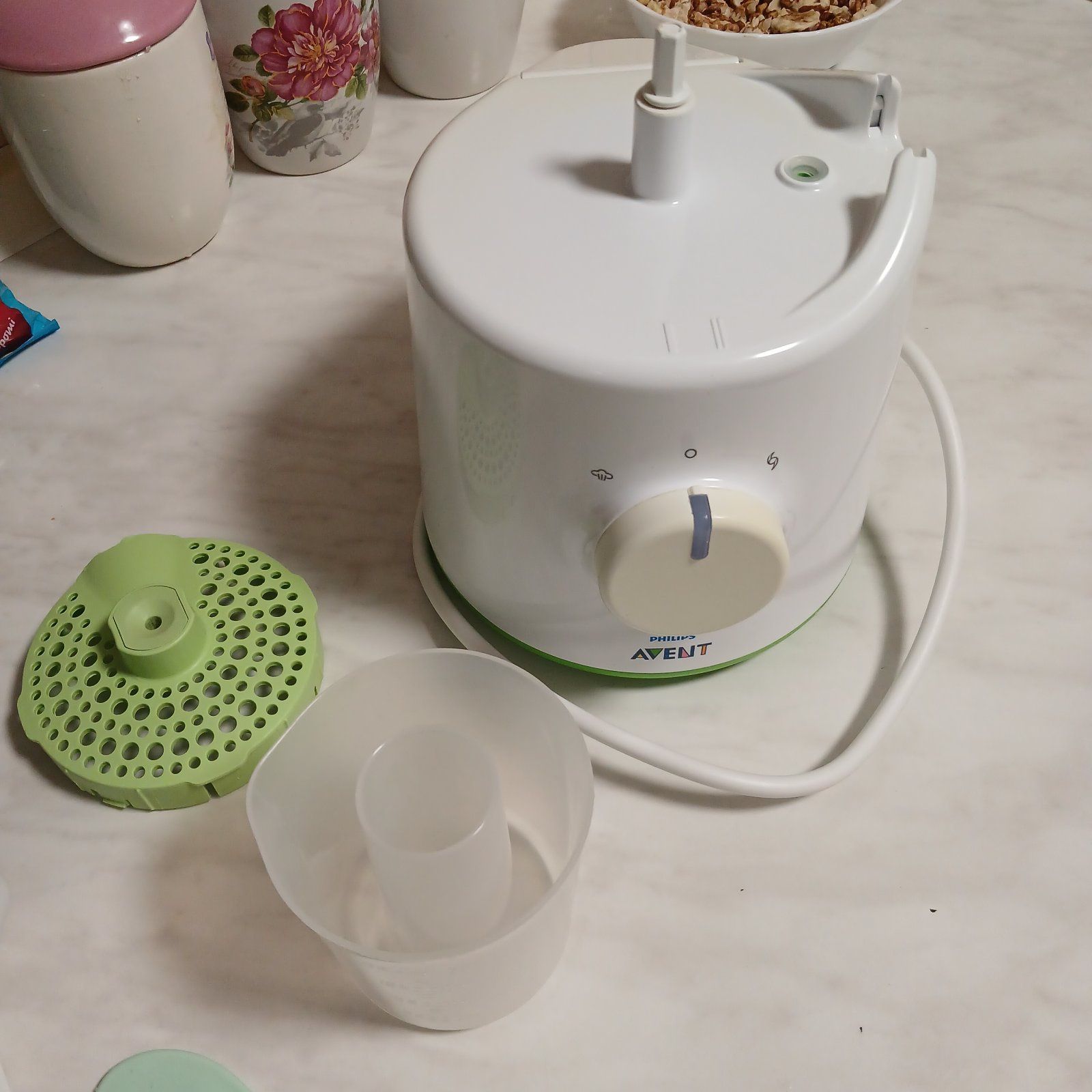 Продам пароварку Phillips Avent 2в1