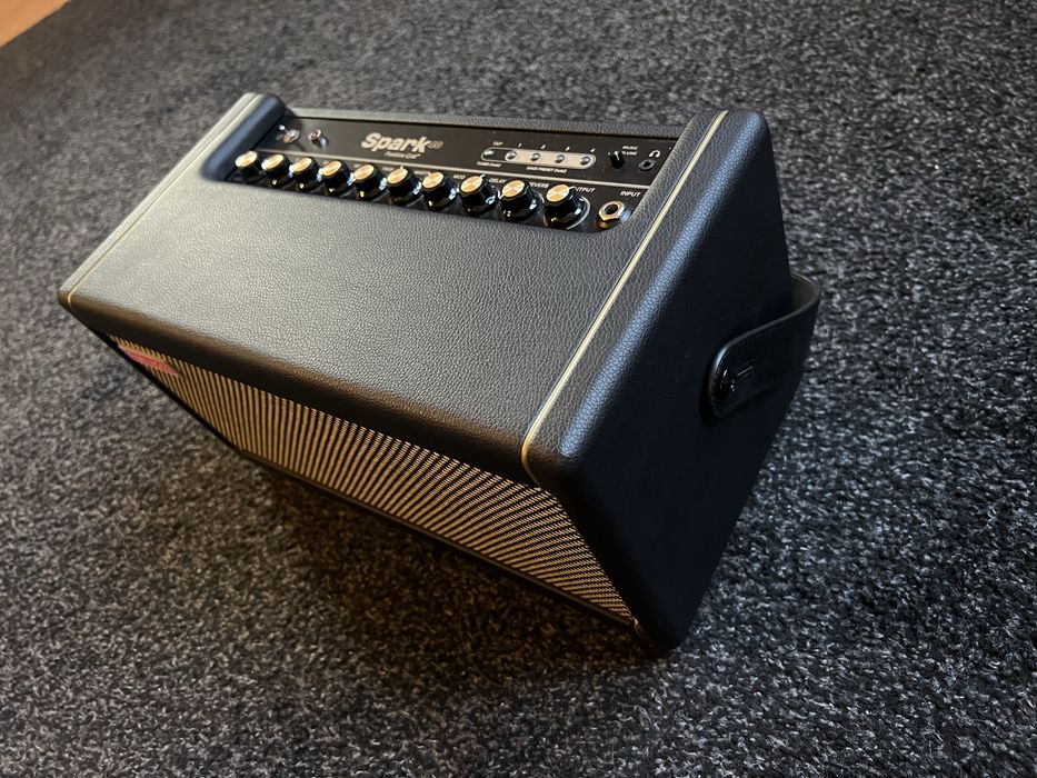 nowy wzmacniacz Gitarowy Positive Grid Spark Pearl 40 + torba