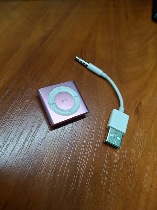 Apple Ipod shiffle 4gen 2GB