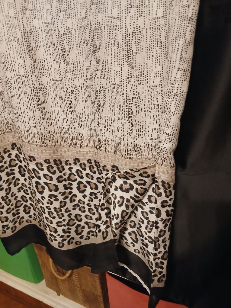 Vestidos em sêda  muinto elegantes
