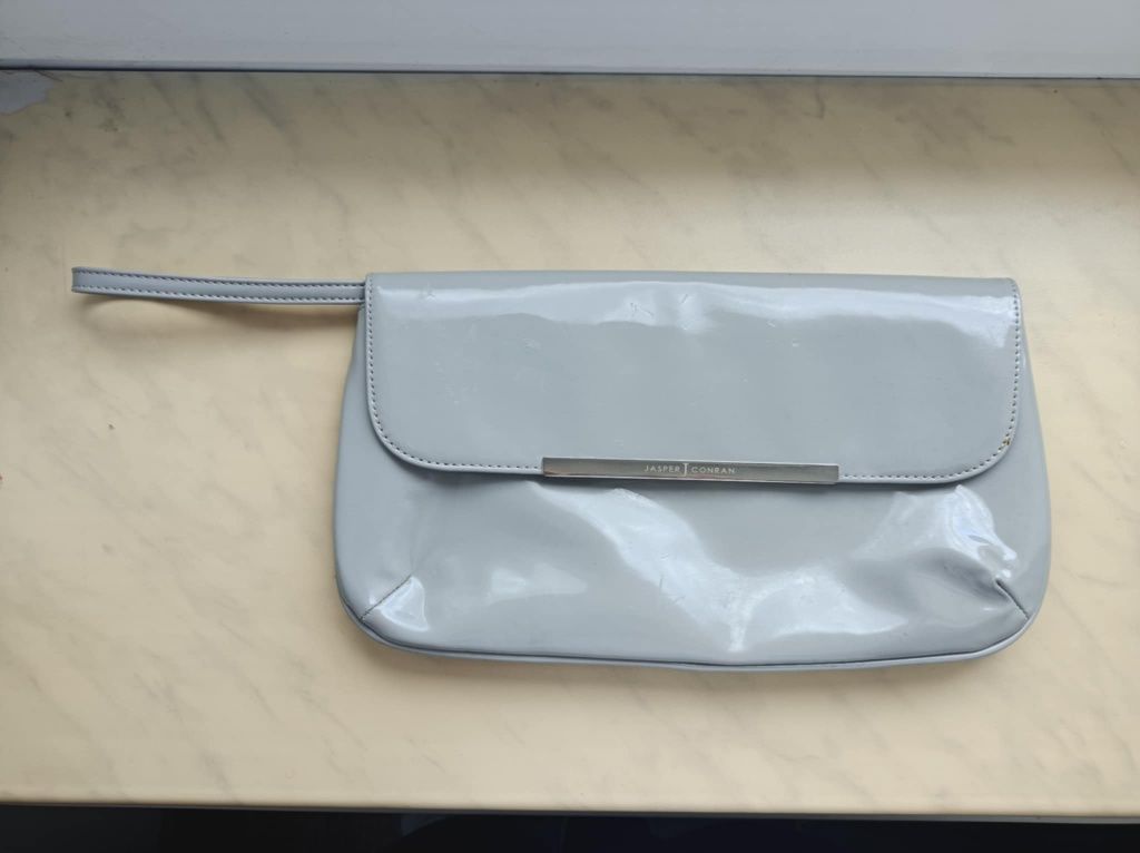 Elegancka kopertówka marki Jasper Conran – dokładniej z linii J by Jas