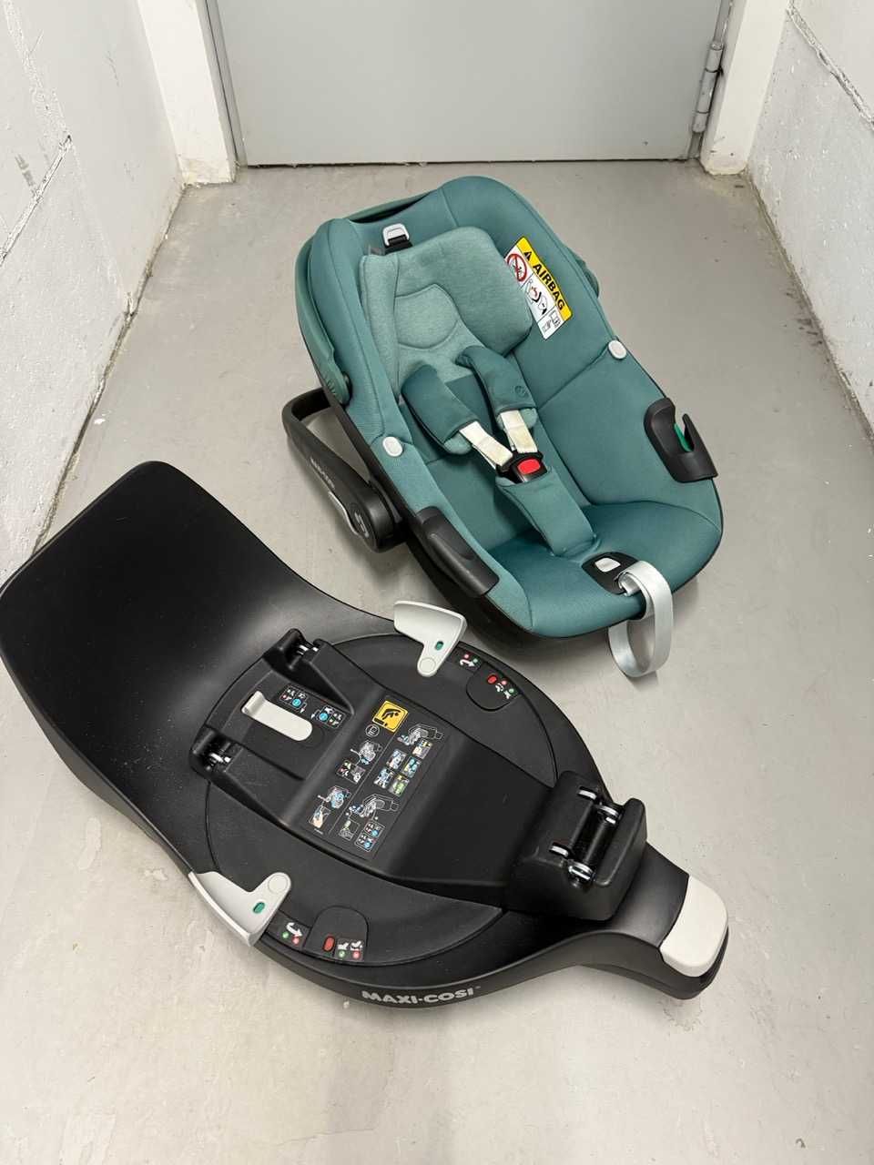 Fotelik Maxi-Cosi Pebble 360 + baza Maxi-Cosi FamilyFix 360