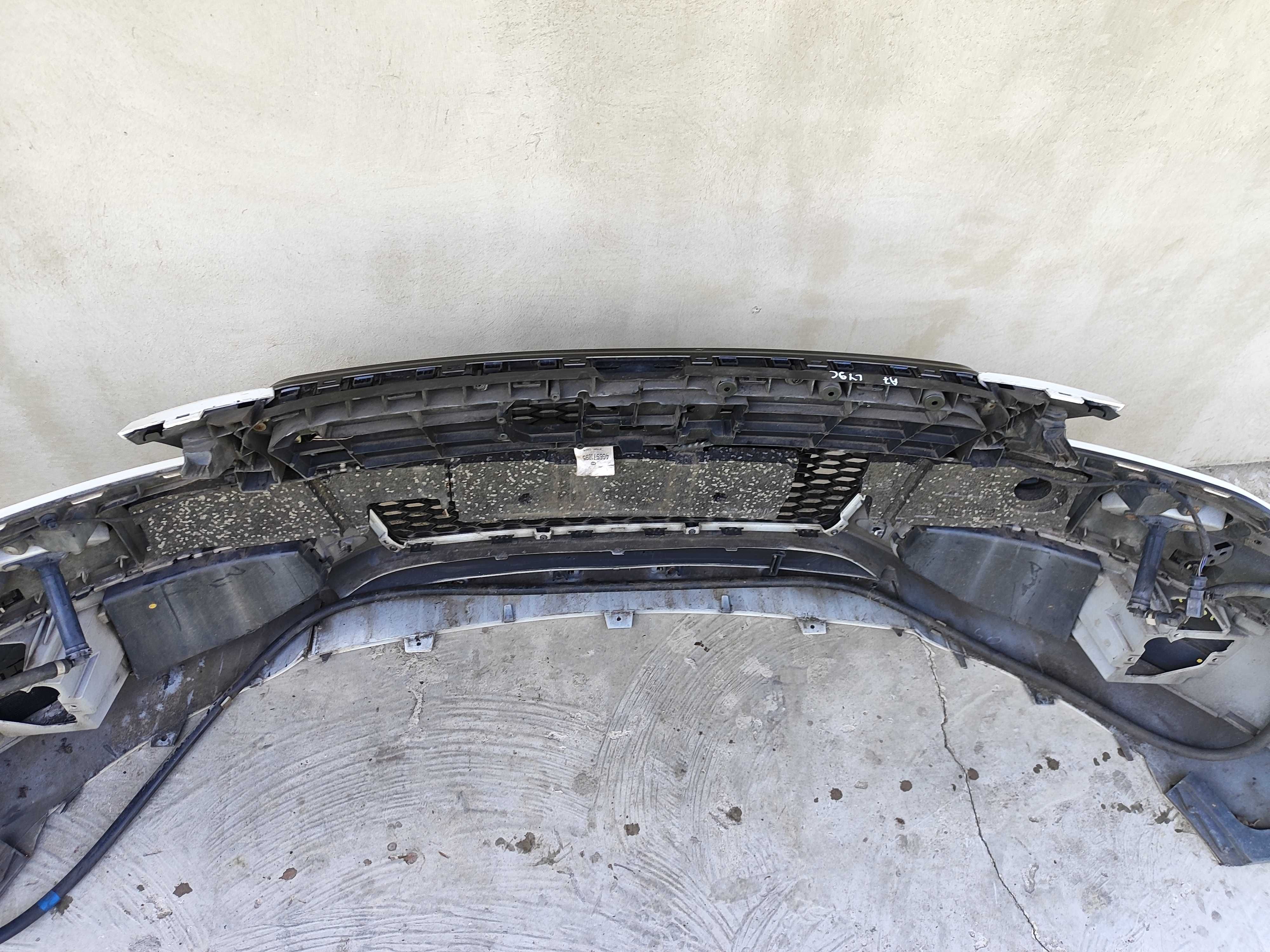 Audi A7 zderzak przód przedni LY9C S-line