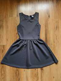 Krótka sukienka ciemna szara rozkloszowana taliowana h&m 34 XS