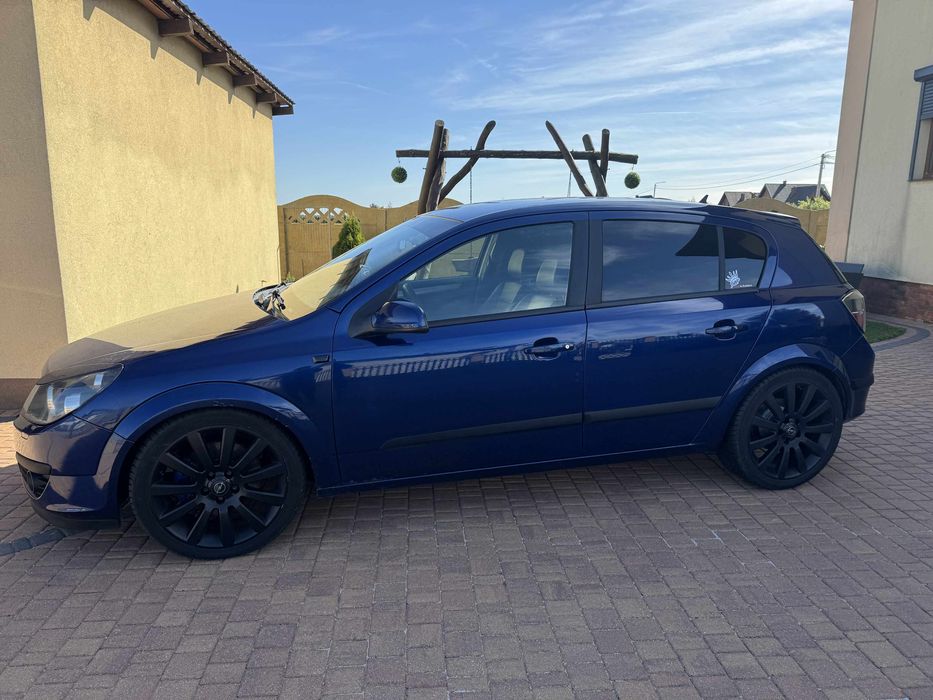 Opel astra h 2.0 t 200km