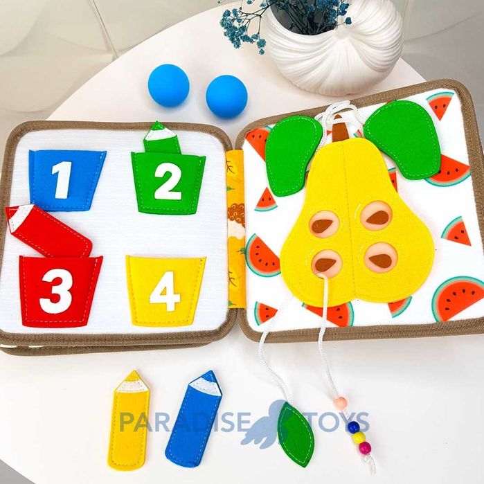 М’яка книжка-бізіборд Оленятко 12активностей Розвиток дрібної моторики