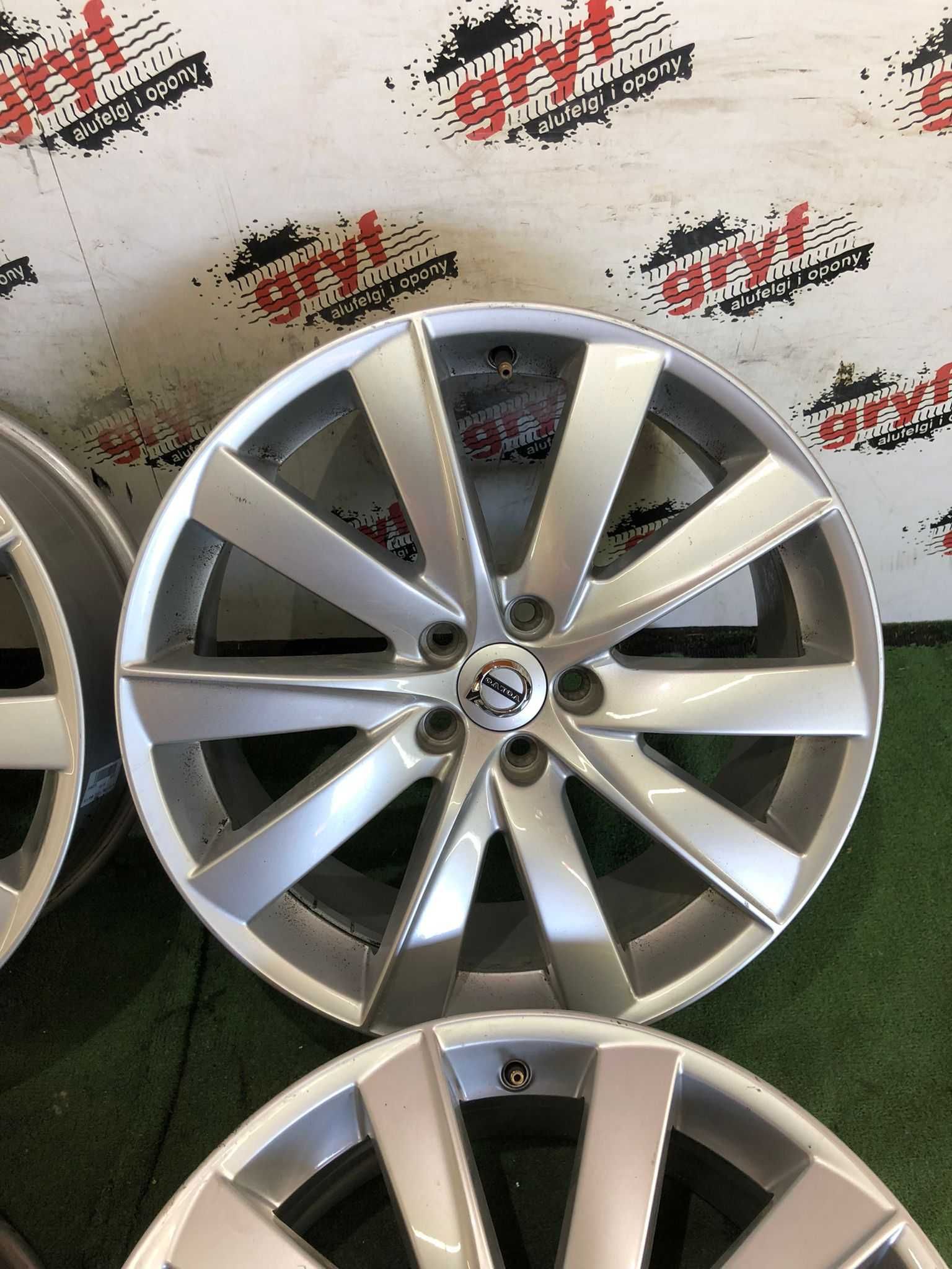 *Komplet Alufelg 5x108 19'' FORD