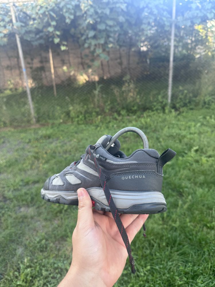 Кросовки Quechua MH100 Trail