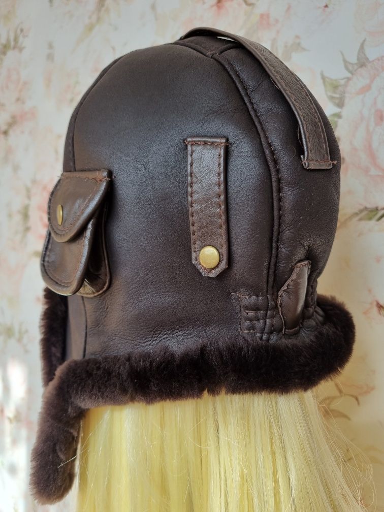Skórzana czapka pilotka brązowa