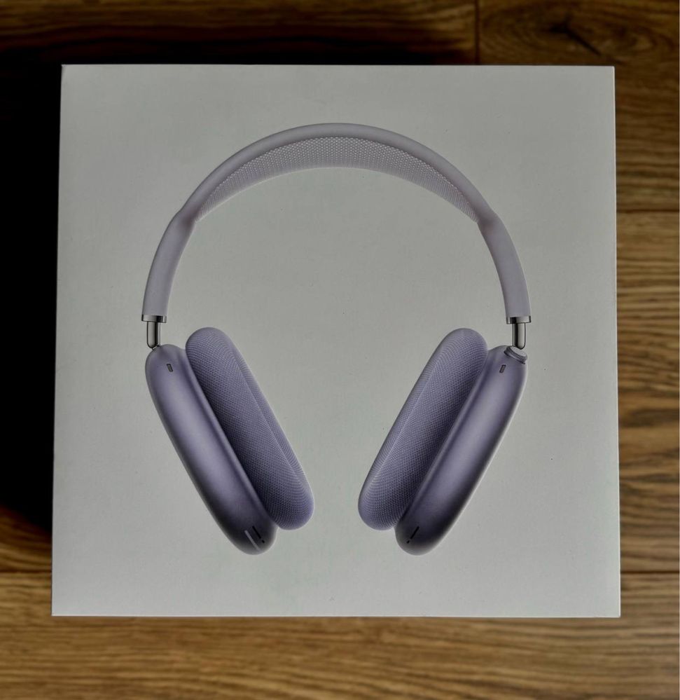 Продам Airpods Max,з гарантією від Комфі