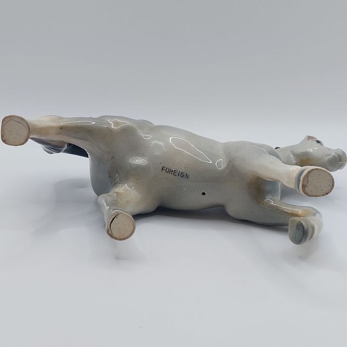 Porcelanowa kolekcjonerska figurka Koń