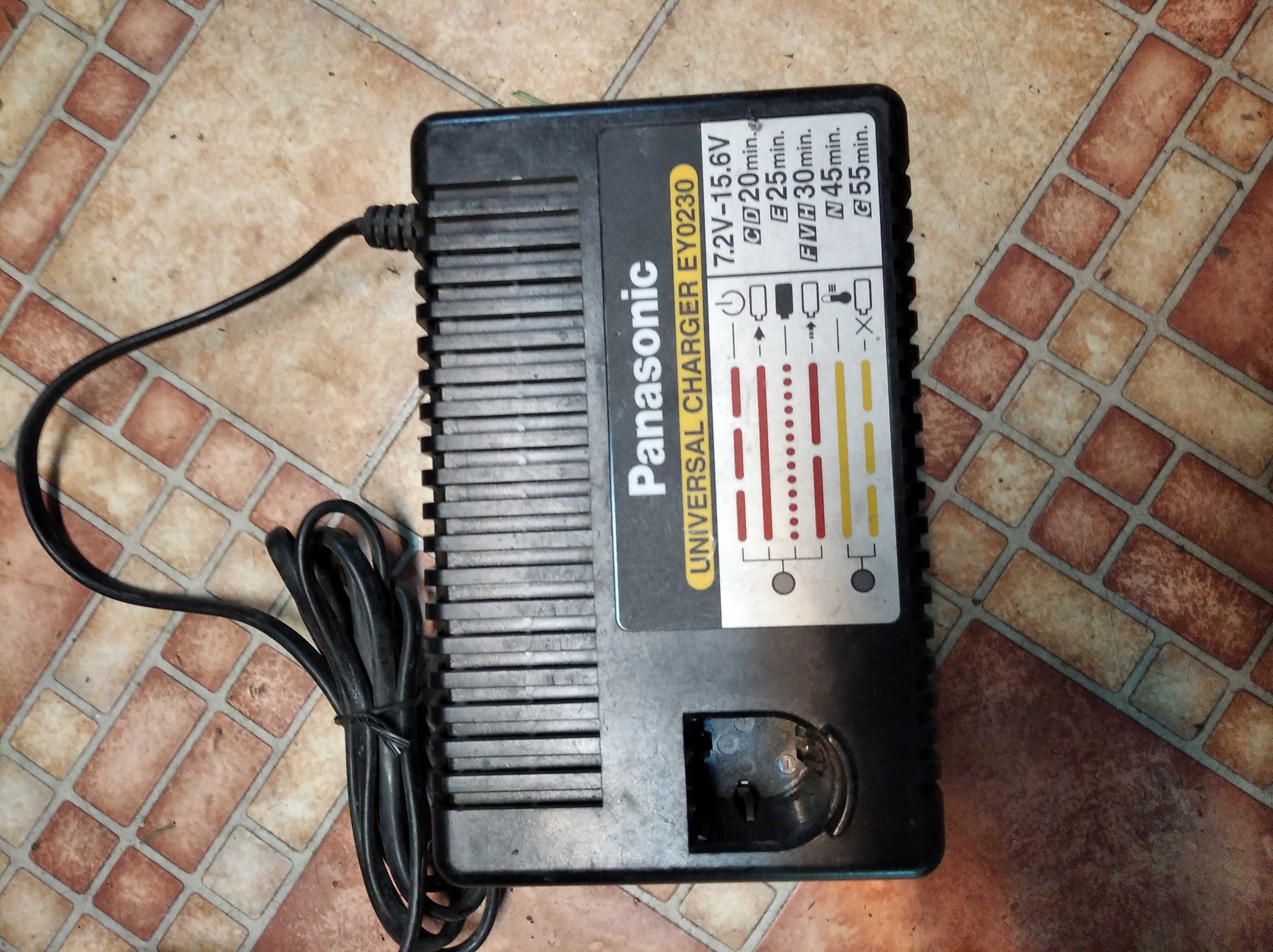 Ładowarka Panasonic EY0230