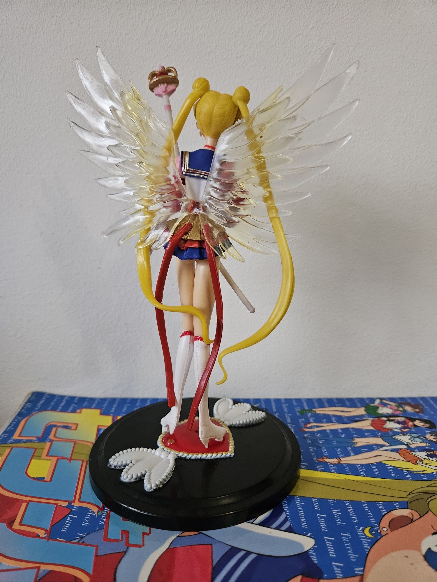 Eternal Sailor Moon - Figura 16cm
