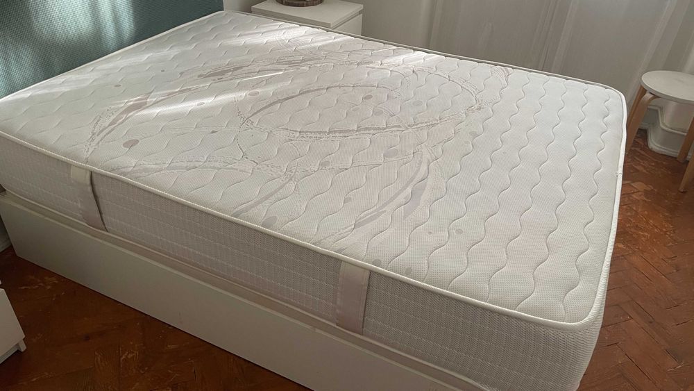 Cama Sommier + Colchão Pikolin 140x190xm