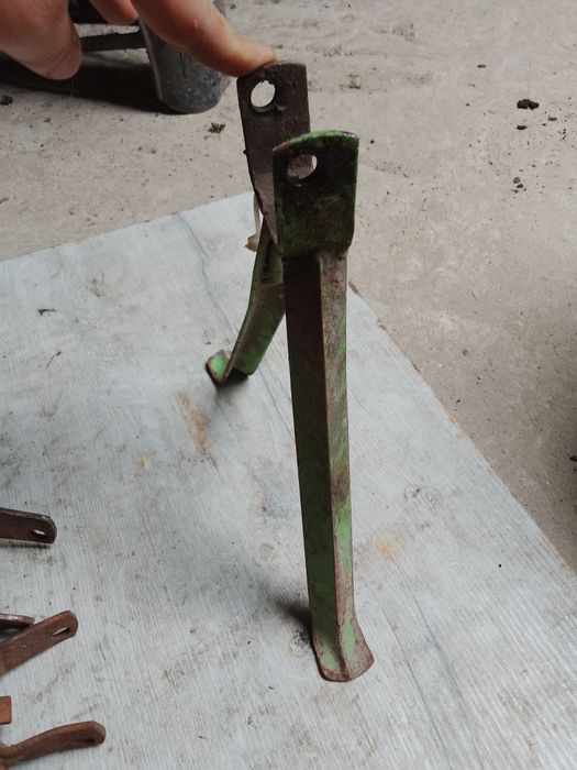 Komar Romet nóżka centralna stopka