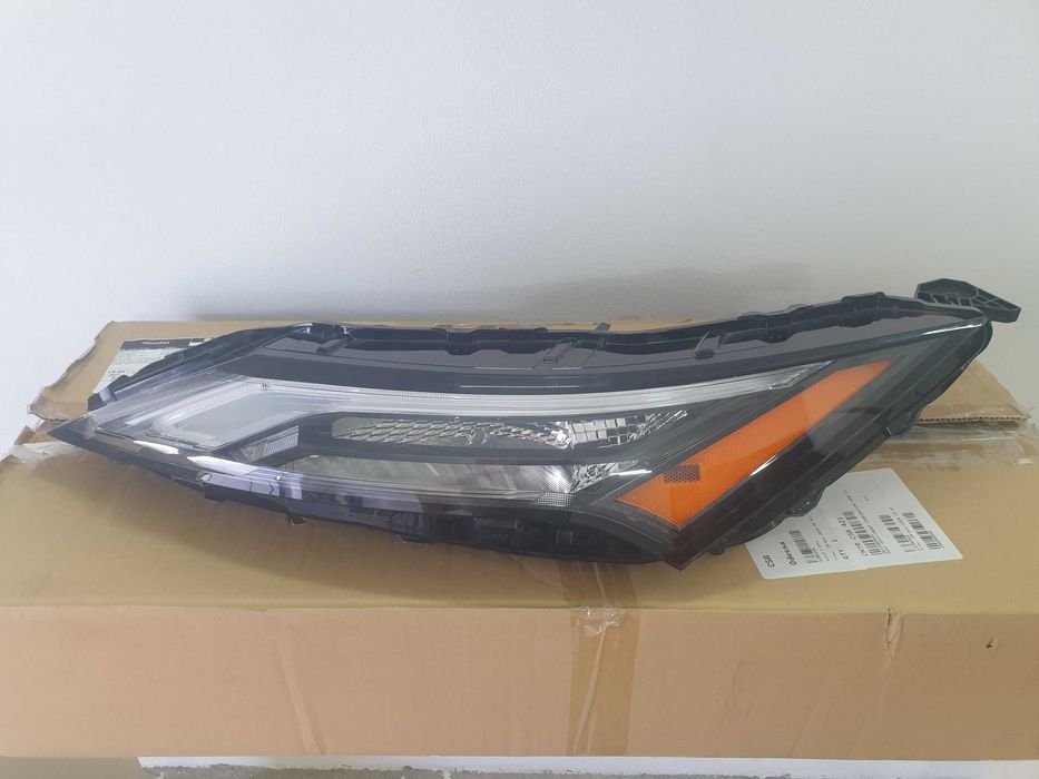 Фара ДХО/ДХВ Nissan Rouge t33 Ліва