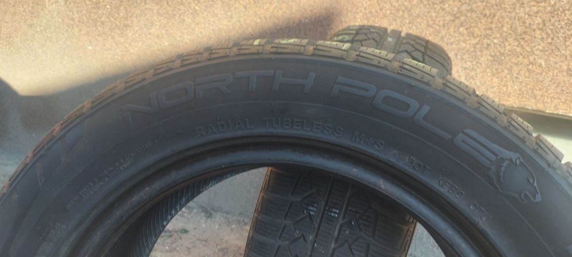 195/60 R15 88H M+S MOMO W-1 WInter North Pole-16/2019 ~7,8mm cena za 2