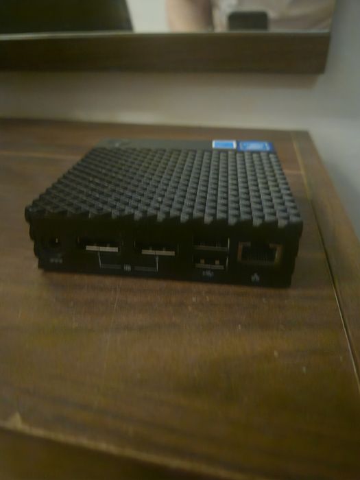 Komputer dell wyse 3040