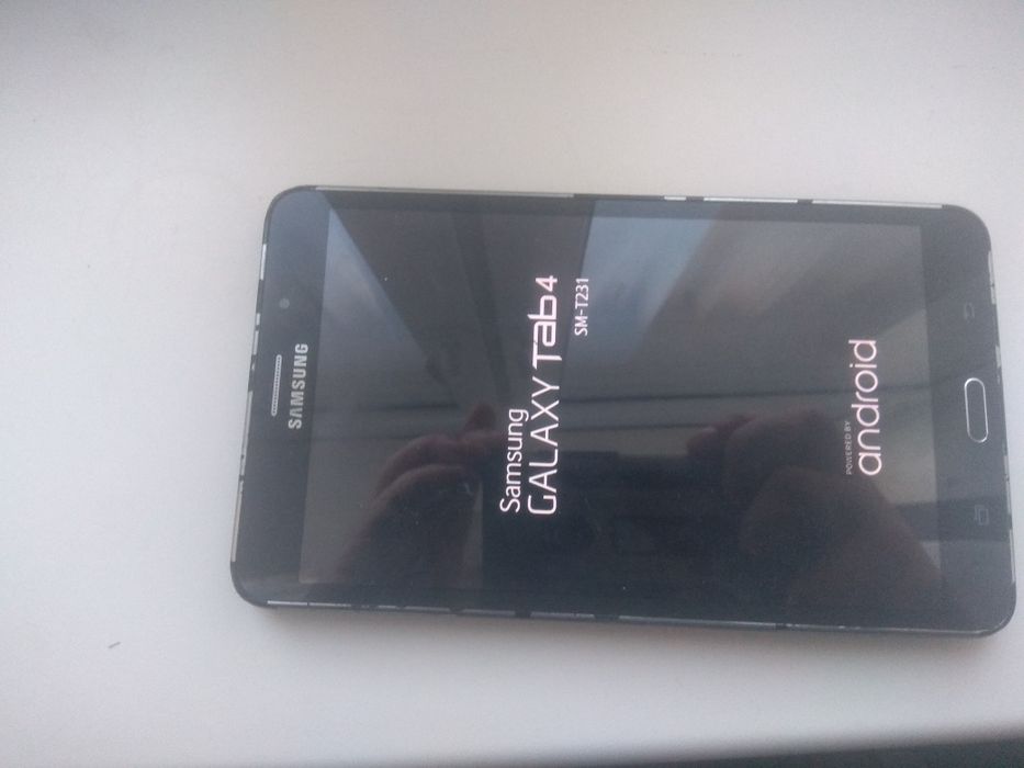 Продам планшет Samsung galaxy tab4