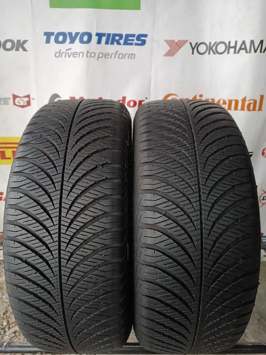 Зимові шини 215/55 R17 Goodyear vector 4seasons gen-2 2021 рік 7,7мм