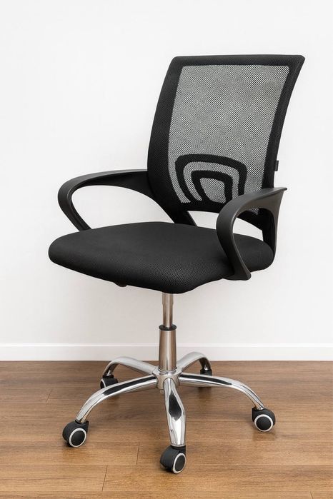 Розпродаж Офісу Офісні меблі Крісла Стільці шафи полички тумби стелаж