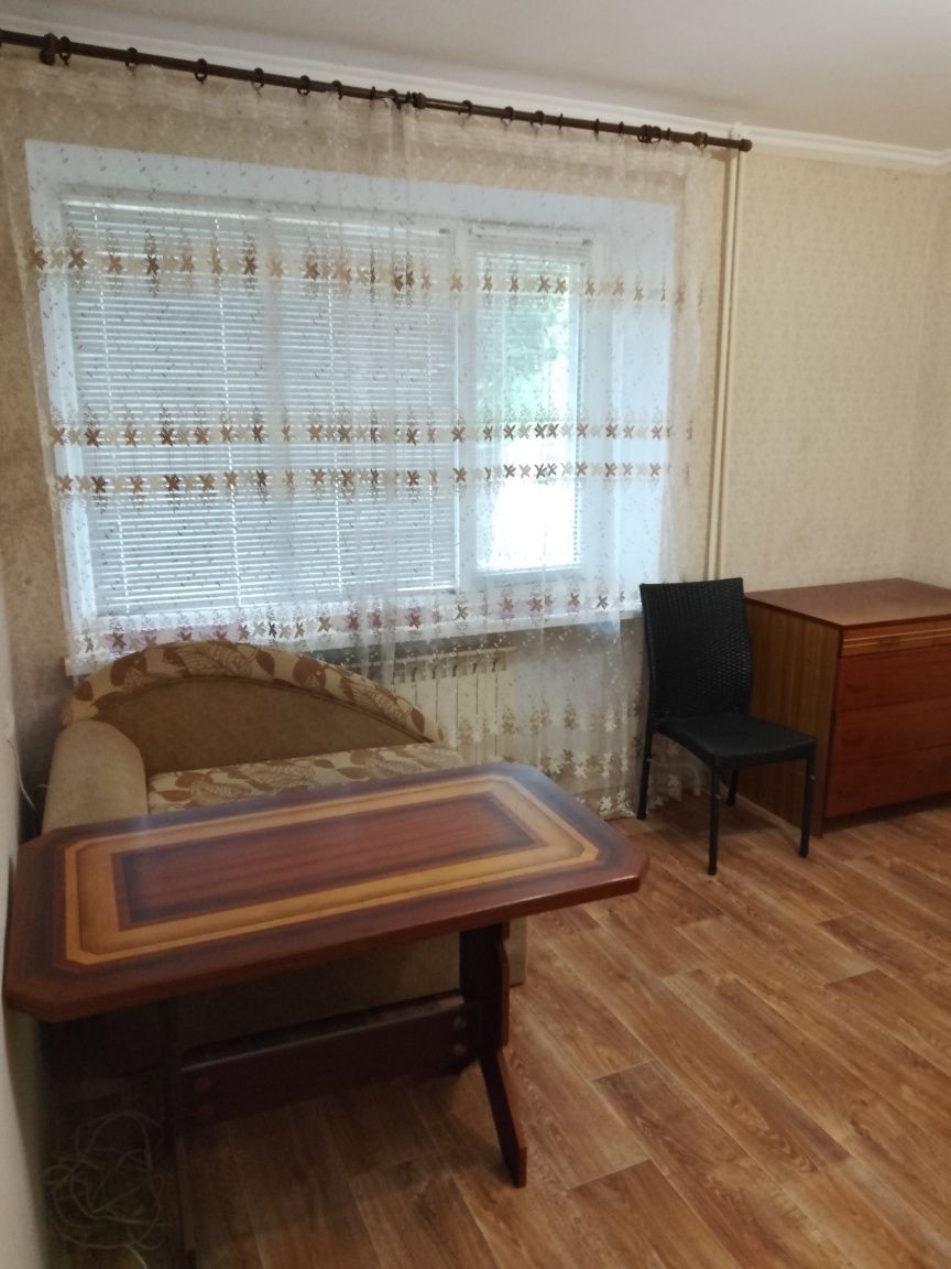Продається 1 кімнатна квартира, Ліски,52 школа