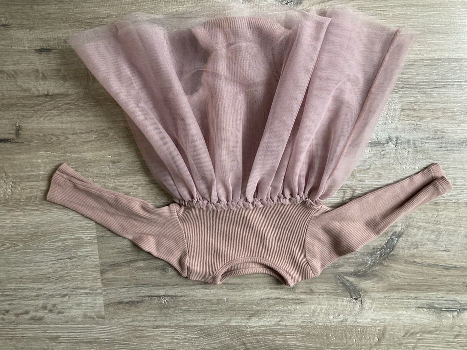 Body z tiulem H&M rozm.68 bawełna organiczna - stan idealny