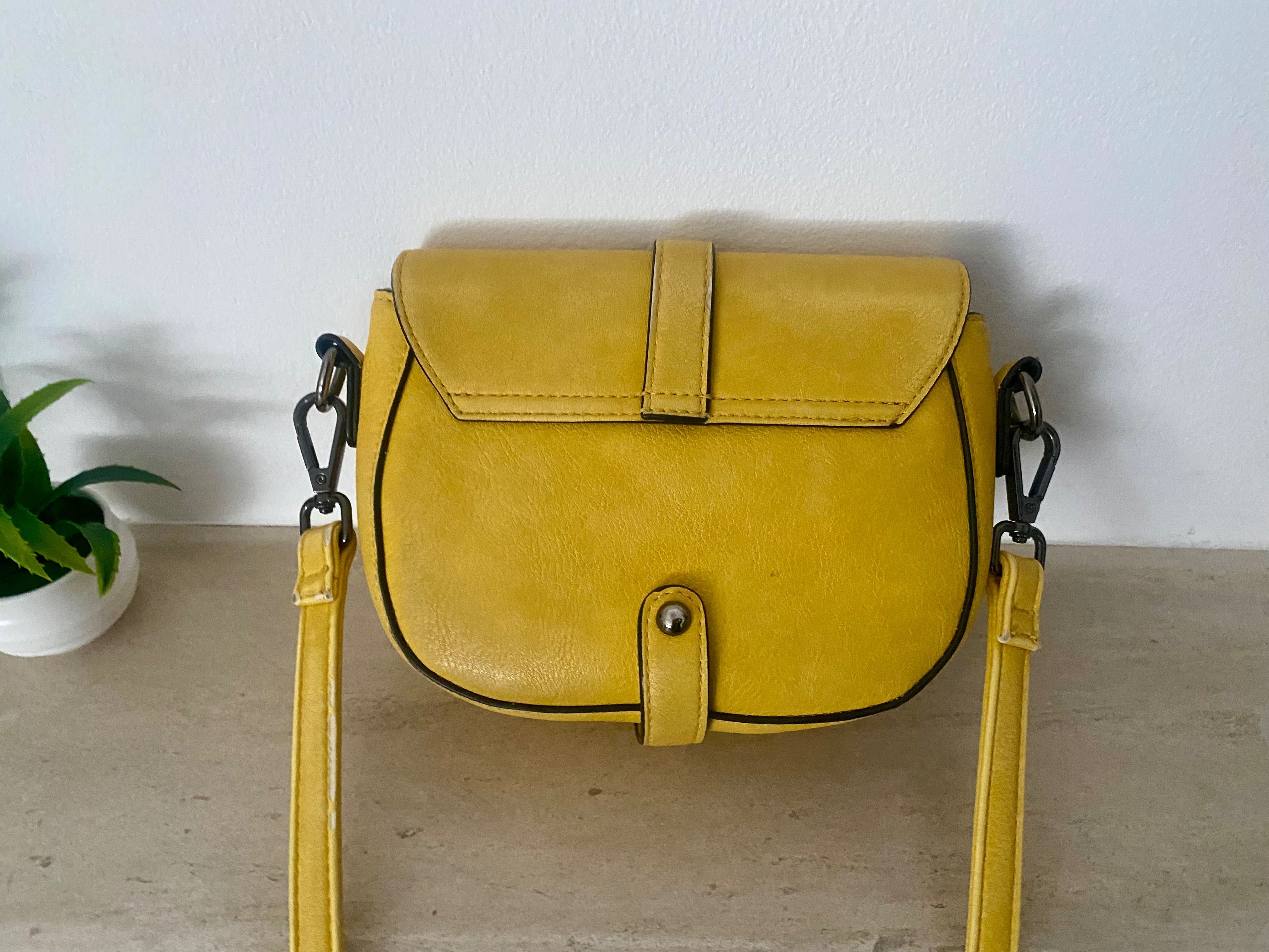 Mala amarela crossbody