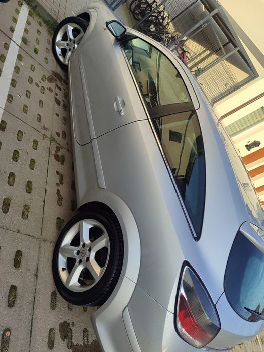 Opel Astra H 1.6  2005r GTC