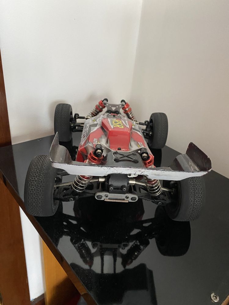 Carro telecomandado  Bateria