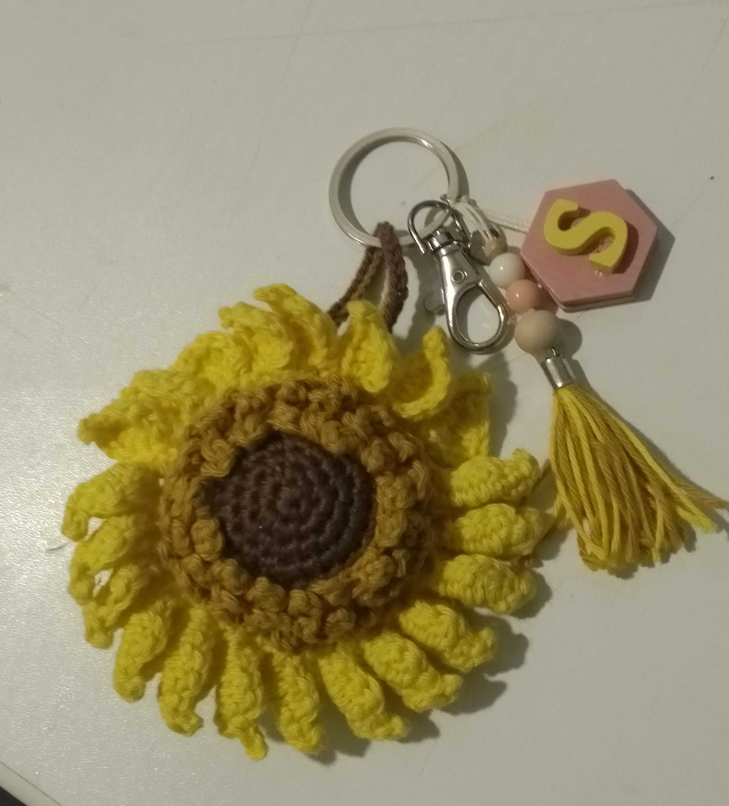 Porta chaves girassol amigurumi