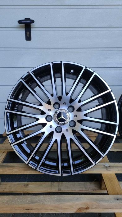 Felgi aluminiowe Mercedes A C klasa W206  CLA 18'' 5x112 (GD1268)