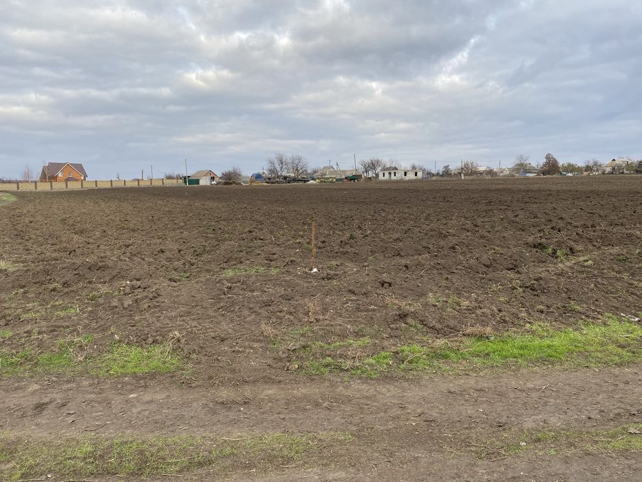 Земельна ділянка для будівництва житлового будинку